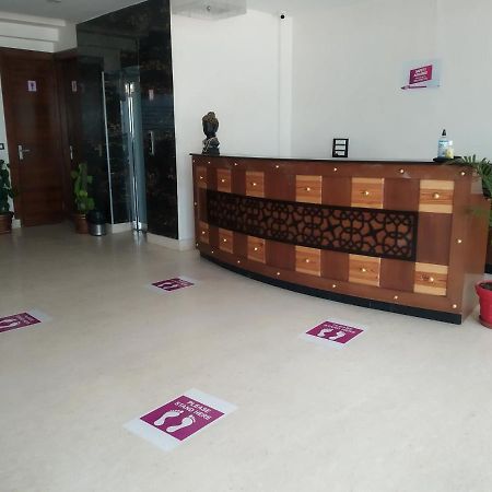 Regenta Inn On The Ganges רישיקש מראה חיצוני תמונה