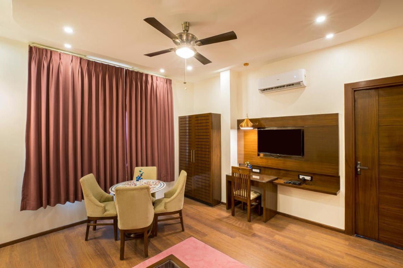 Regenta Inn On The Ganges רישיקש מראה חיצוני תמונה
